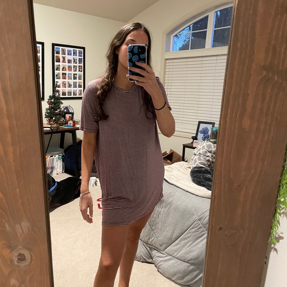 Brandy Melville T-Shirt Dress